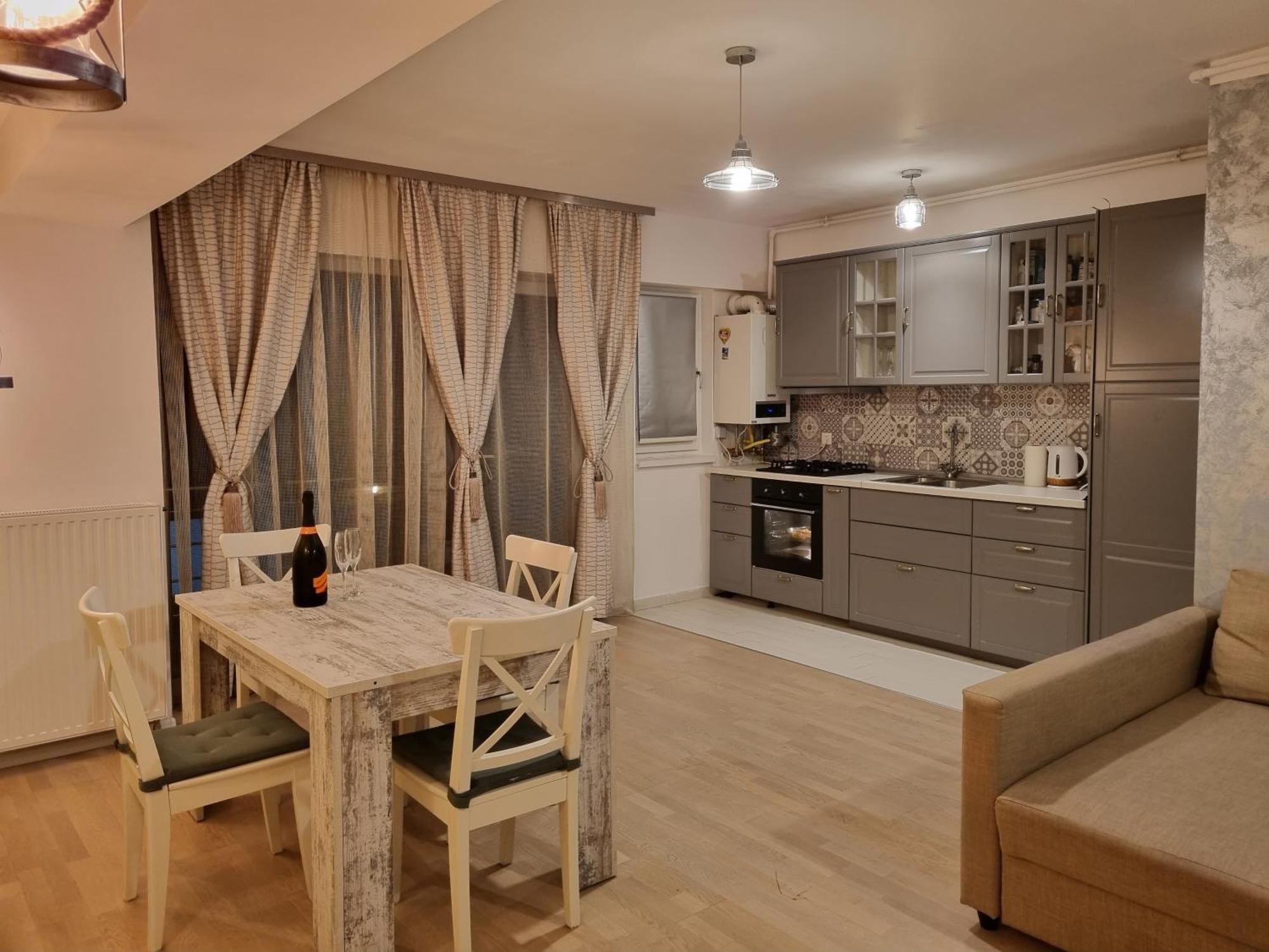 Park Residence 5, 2 Bedroom Apartment 布加勒斯特 外观 照片